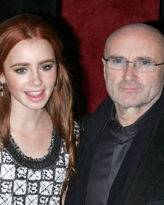 La prueba de que Lily Collins es igualita a su padre, Phil Collins