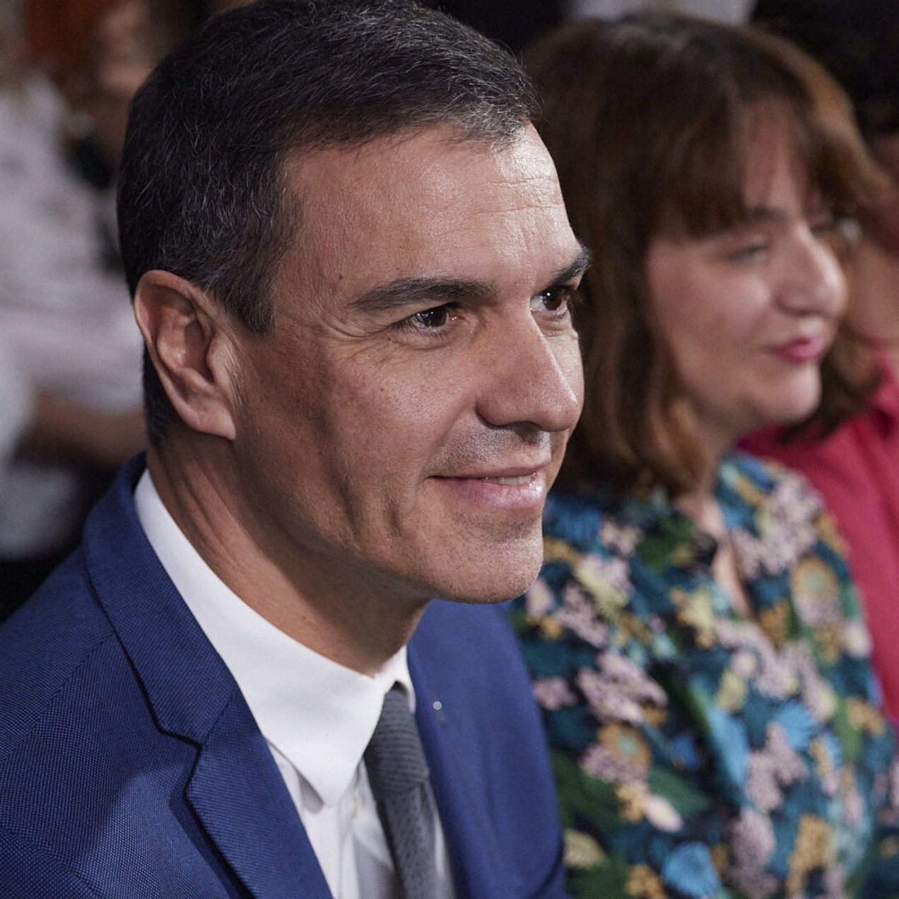 Pedro Sánchez y Begoña Gómez presentes en el desfile de Teresa Helbig