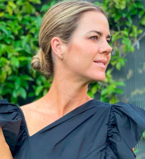 Rosa y verde: Amelia Bono se anima a combinar colores saturados de otoño