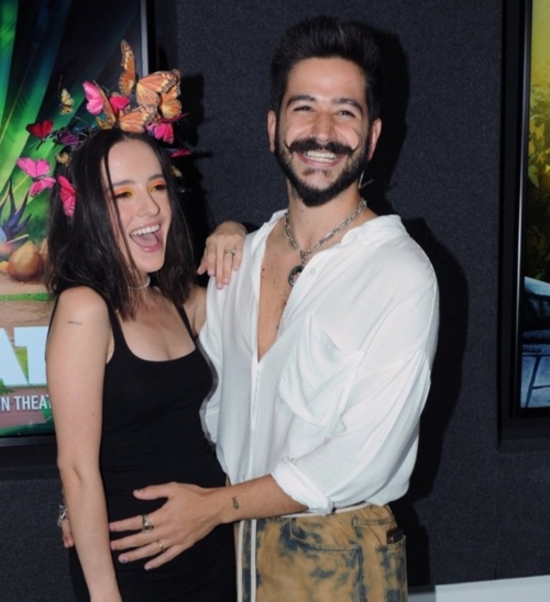Camilo y Evaluna van a tope: felices por Índigo y presentes en el estreno de una película