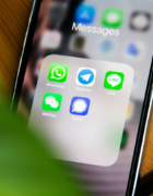 Cortes de pelo de los 90: ¡Larga vida para ellos!