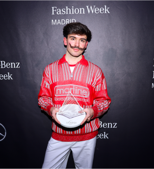 Aitor Goikoetxea es el ganador del premio Mercedes-Benz Fashion Talent