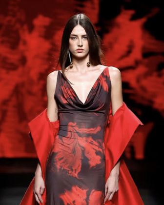 Claro Couture nos llena de pedrería y volúmenes